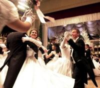 Viennese Waltz Dancing Lesson 